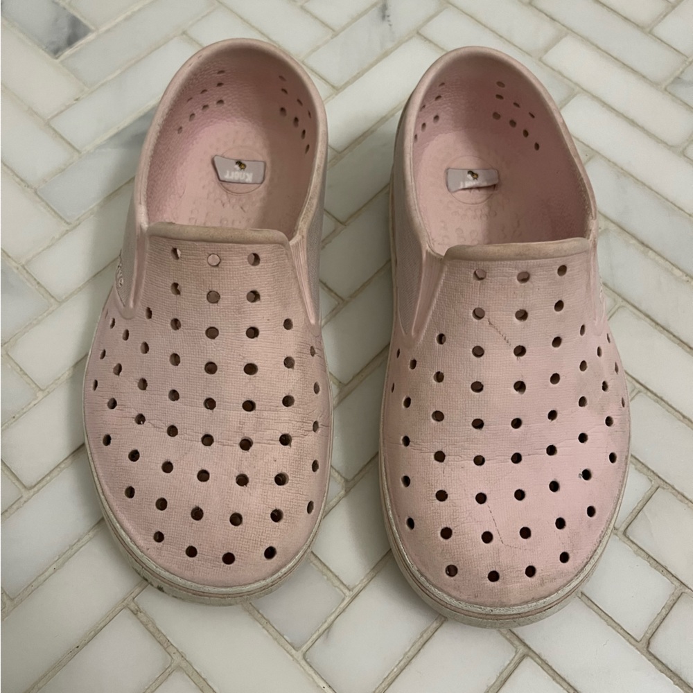 Native Miles Pink C11